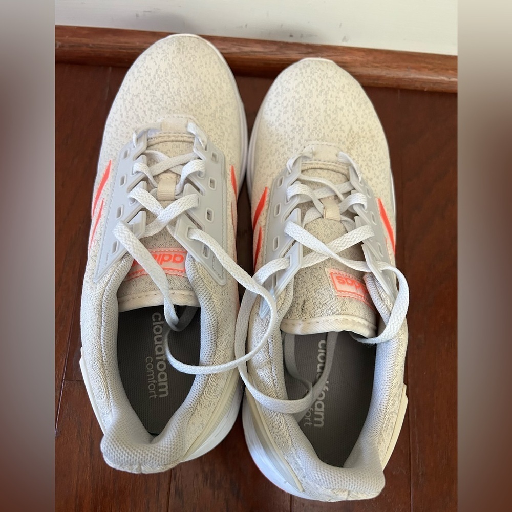 ADIDAS
DURAMO 9
sneakers for women
AUTHENTIC
US size 8.5 light grey pink strips - Picture 10 of 12